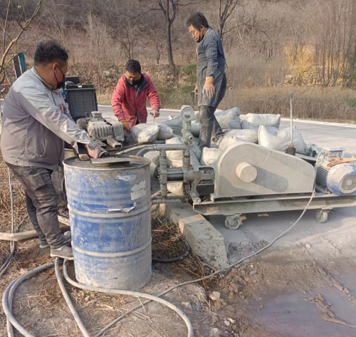 红安路面下沉注浆